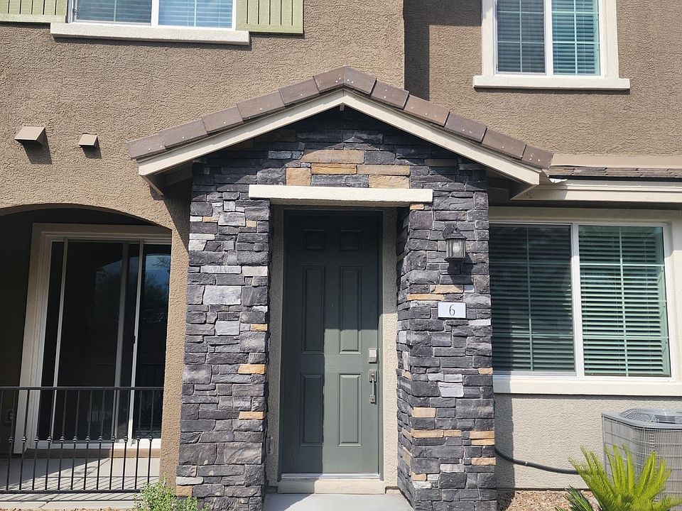 1st image of 25 Barbara Ln #6