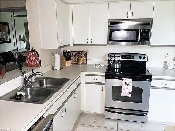 5th image of 7320 Saint Ives Way APT 4204