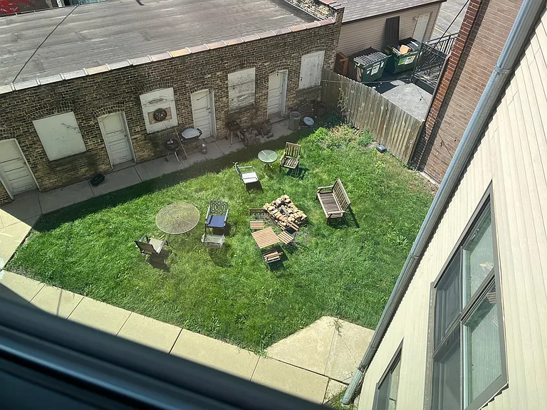 2512 N Sacramento Ave #3 — Photo 18