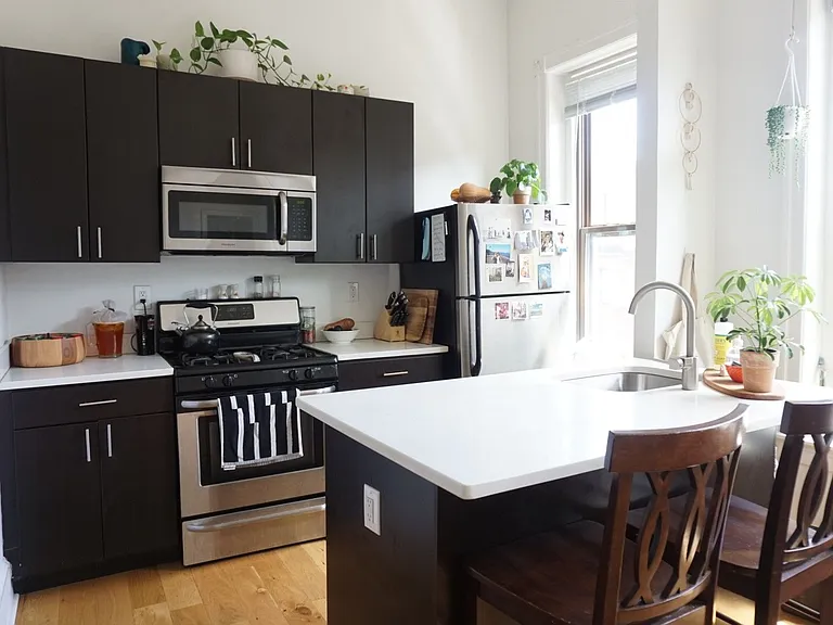 1443 S Broad St — Photo 12