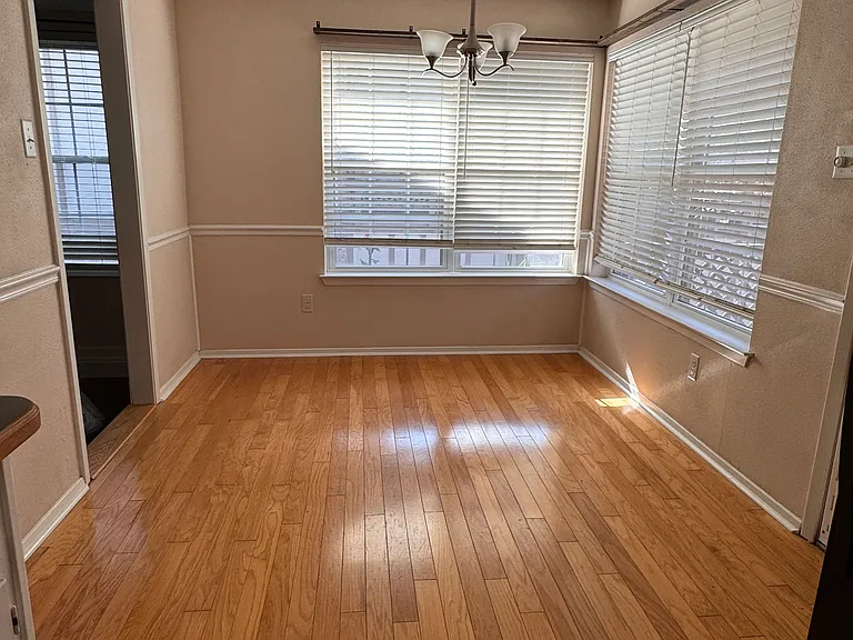 868 Chateau Valee Cir — Photo 11