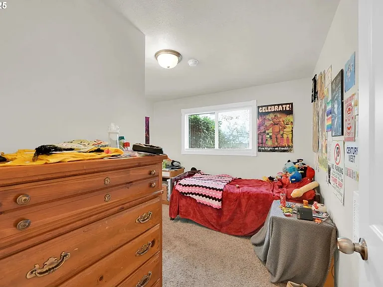 3485we — Photo 11