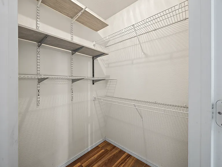 851 Honeysuckle Dr — Photo 21