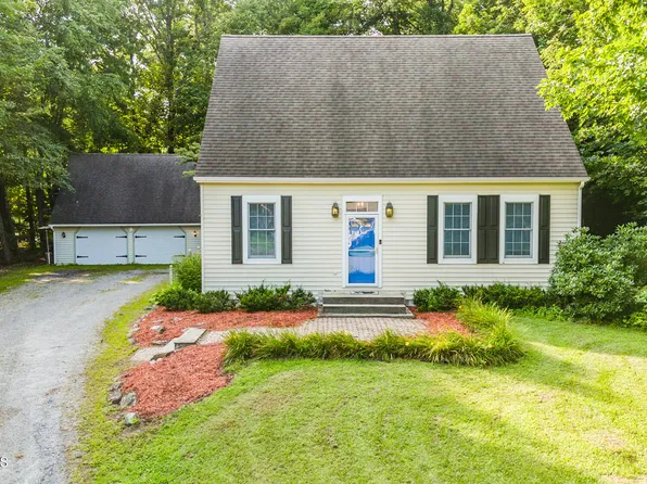 7 Pineview Drive, Greenwich, NY 12834