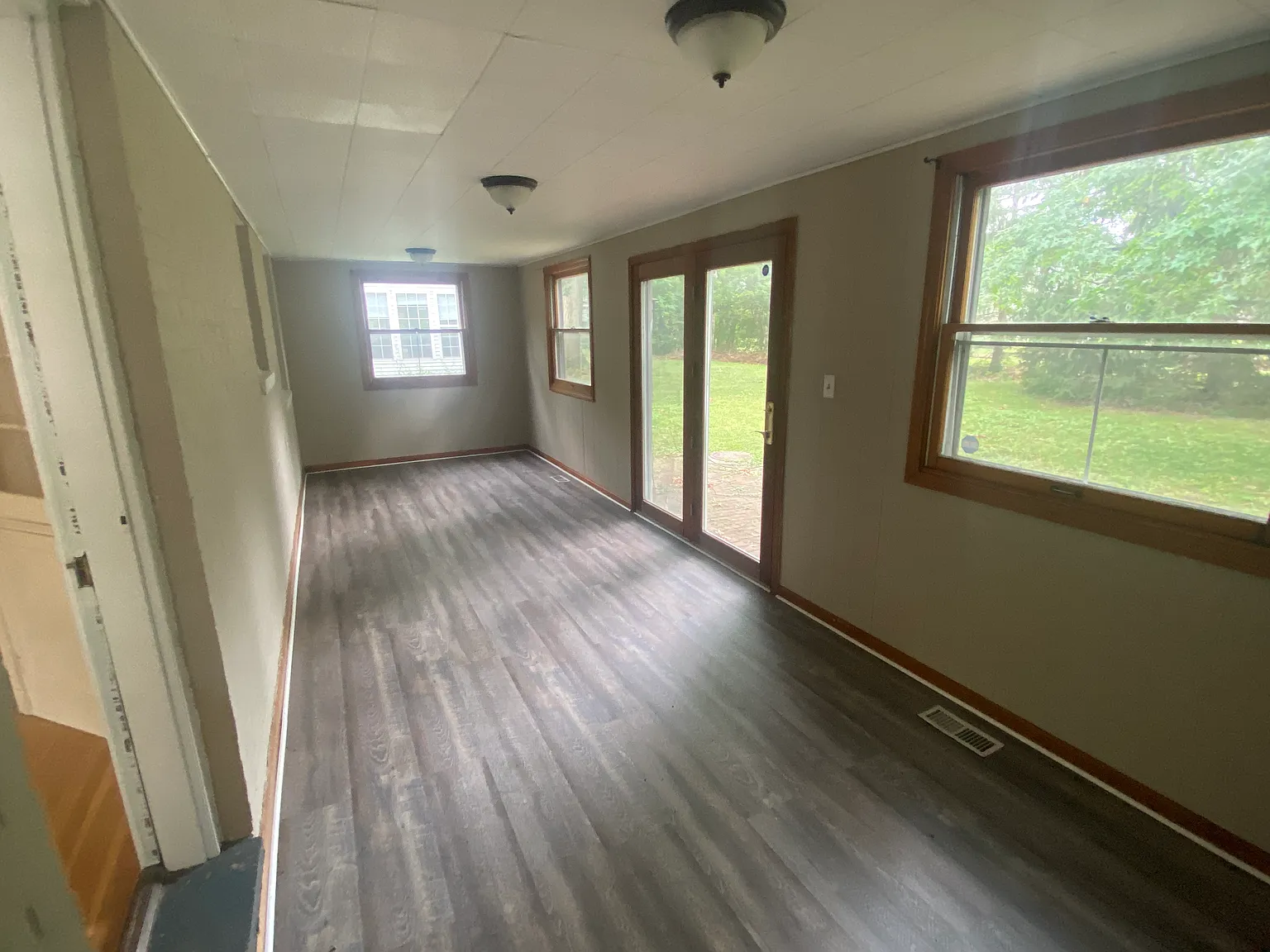 4218 Silsby Rd — Photo 3