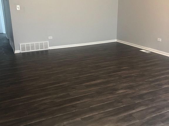 2nd image of 16941 Glen Oaks Dr #0