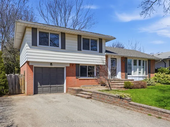 59 Sewell Dr, Oakville, ON L6H 1C7