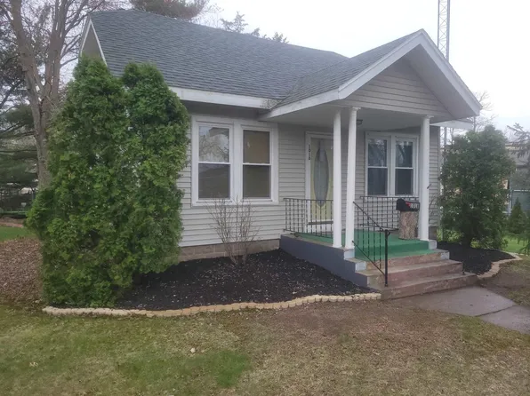 1018 Elm Street, Wisconsin Dells, WI 53965