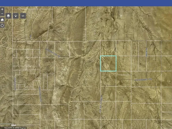 354 Old Windmill Trl, Cerrillos, NM 87010