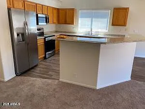4 bed, 2.0 bath, 2195 sqft, $2,495 — Photo 3