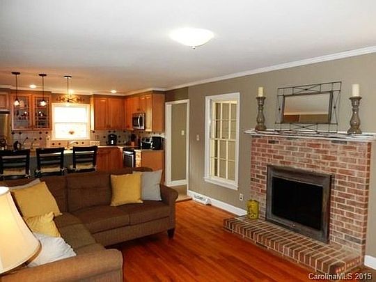 5th image of 7501 Bedfordshire Dr