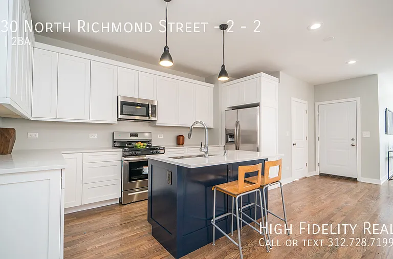 1930 N Richmond St #2 — Photo 5