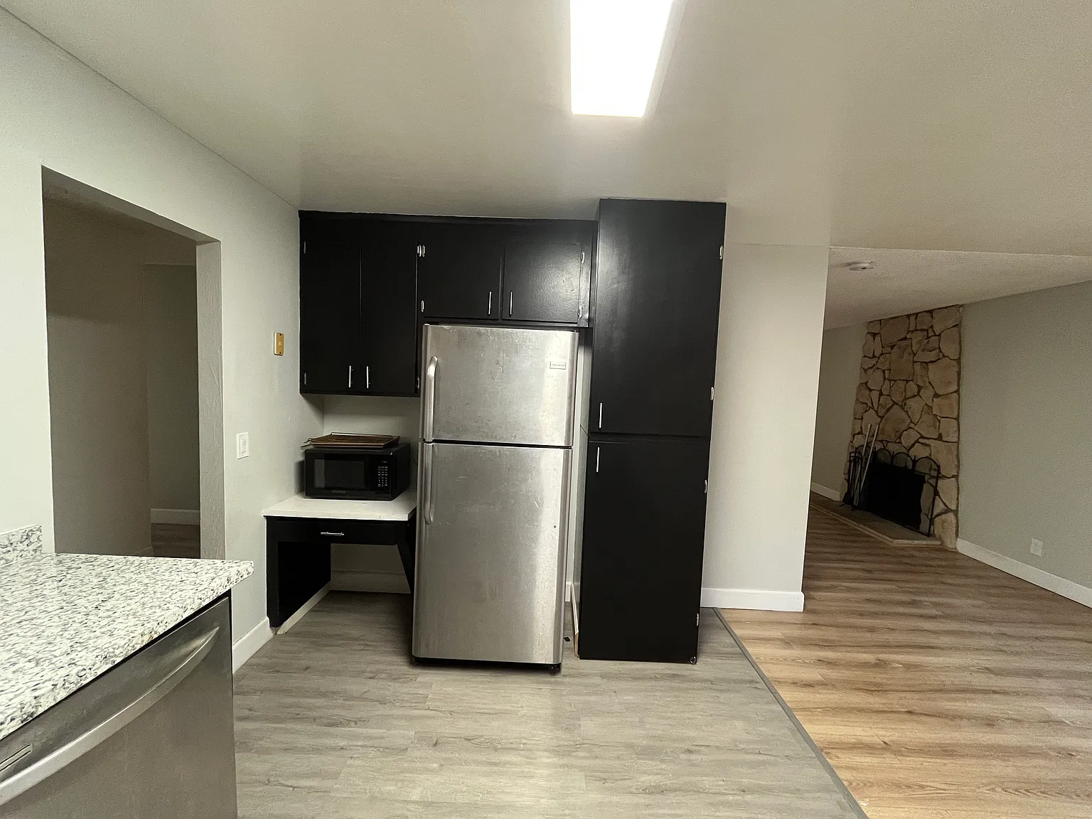 4 bed, 1424 sqft, $3,300 — Photo 3
