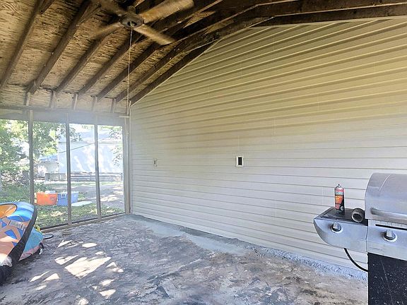 5th image of 26595 Carefree Ln