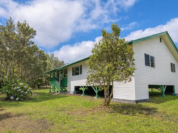 11-3717 Nahelenani St, Volcano, HI 96785