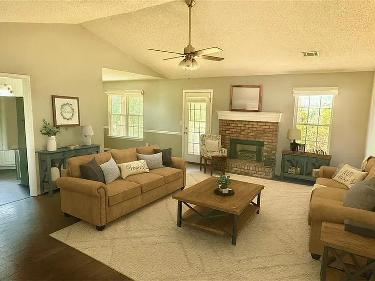211 Lucas Way — Photo 1