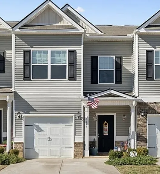 2605 Sherman Way — Photo 1