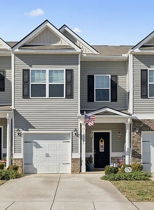 1st image of 2605 Sherman Way