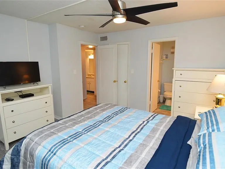 3873 Pompano Dr SE #B — Photo 30