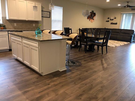 4th image of 5011 Laurel Creek Pl