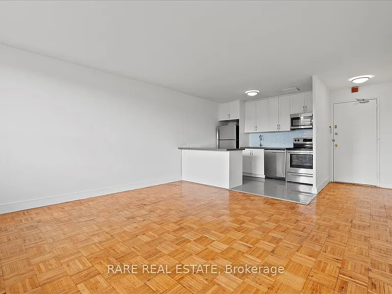 3111 Eglinton Ave E #603 — Photo 5