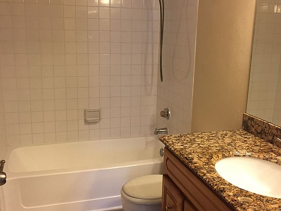 5th image of 246 Afton Sq Unit 108