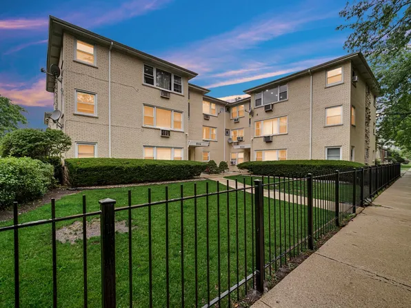 5700 W Montrose Ave APT 3D, Chicago, IL 60634