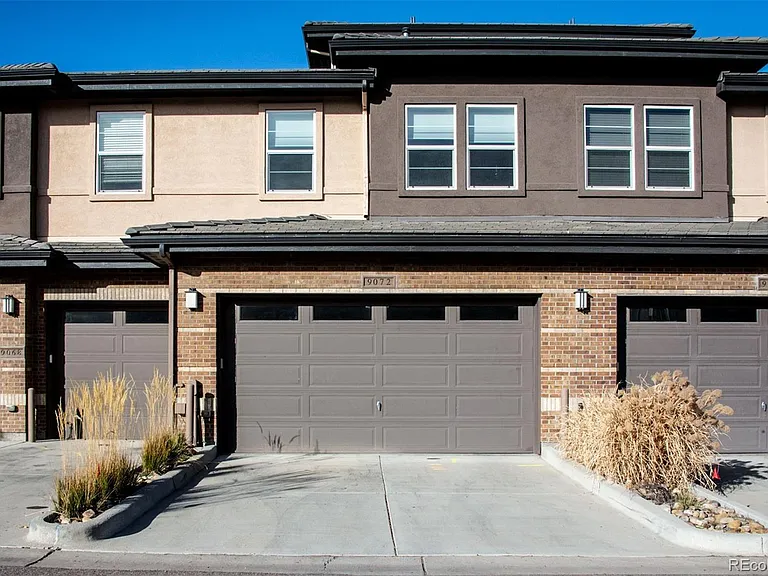 9072 E Caley Way — Photo 3