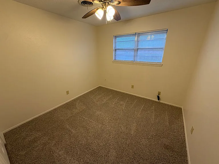 5003 Hall Ave — Photo 15