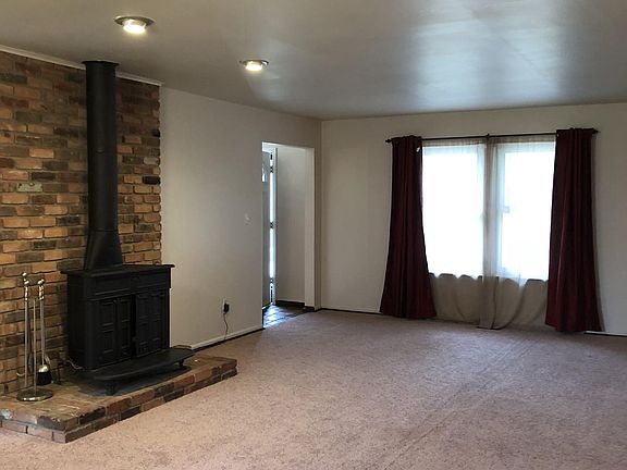Living room with Franklin stove