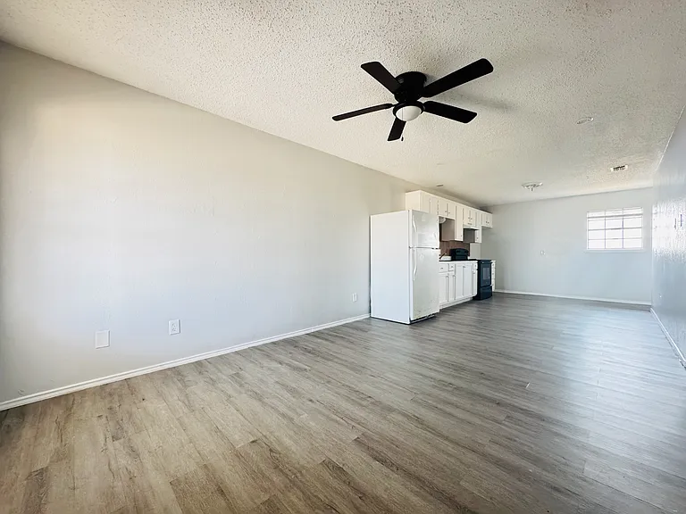 314 S 28th St #4 — Photo 9