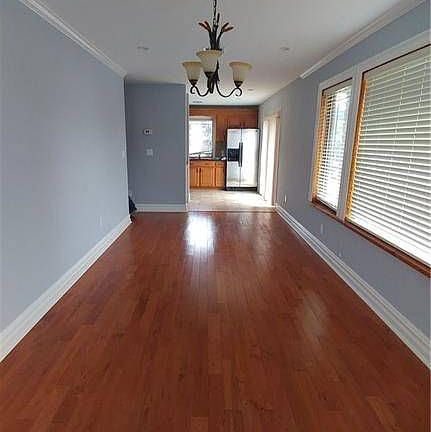 3rd image of 113 Maple Pl Floor 2