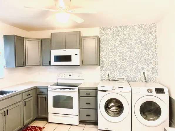 527 Tibet Ave APT 11, Savannah, GA 31406