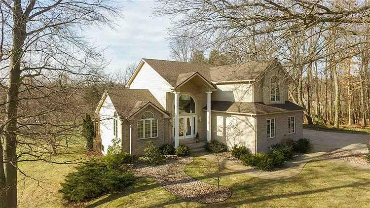 1st image of 26650 Saint Anns Ct