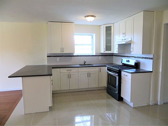 3rd image of 3521 Tiemann Avenue # Fl 2nd