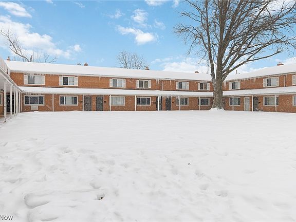 2nd image of 4889 Banbury Ct APT 13