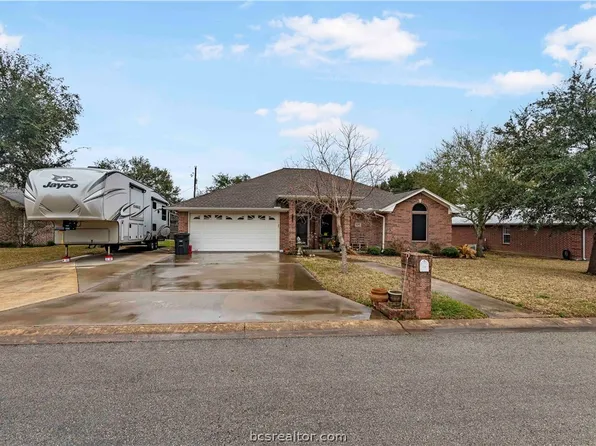 808 Lorey Ln, Caldwell, TX 77836