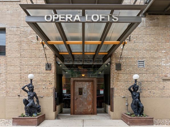 2545 S Dearborn St #P-65, Chicago, IL 60616