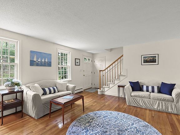 4th image of 3 Tattler Cir
