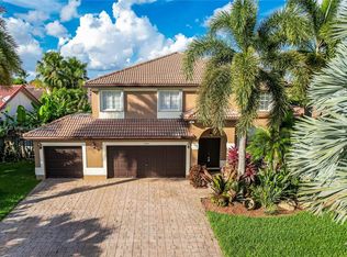 15469 SW 151st Ter, Miami, FL 33196