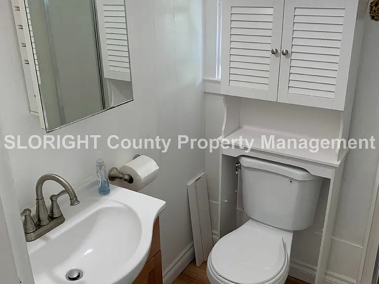 2045 Story St — Photo 2