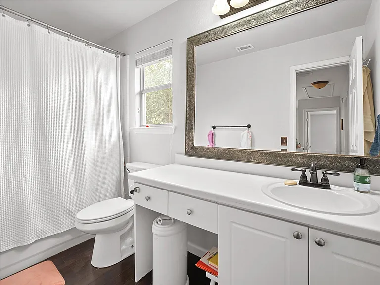 6630 Hillside Terrace Dr — Photo 22