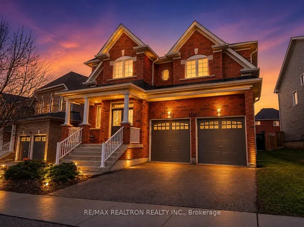 1747 Goldsmith Dr, Oshawa, ON L1K 0R3