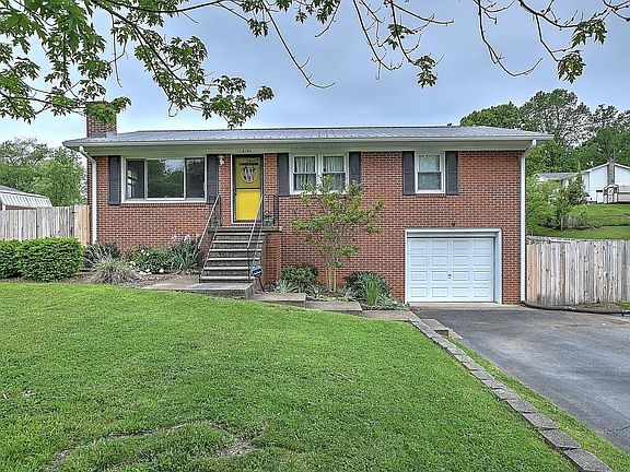 2nd image of 4103 E Englewood Blvd