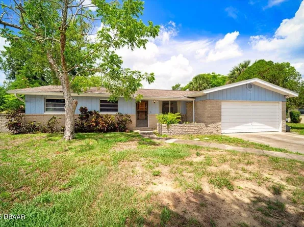 1432 Cadillac Dr, Daytona Beach, FL 32117