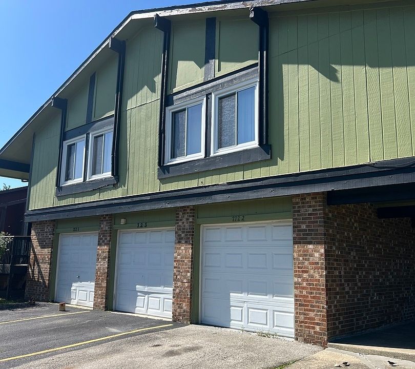 1st image of 772 Sunset Ct #3