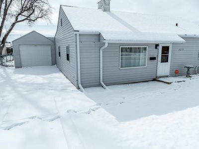 2218 Alpha, North Platte, NE, 69101