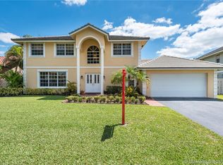 850 Altavista Ter, Davie, FL 33325