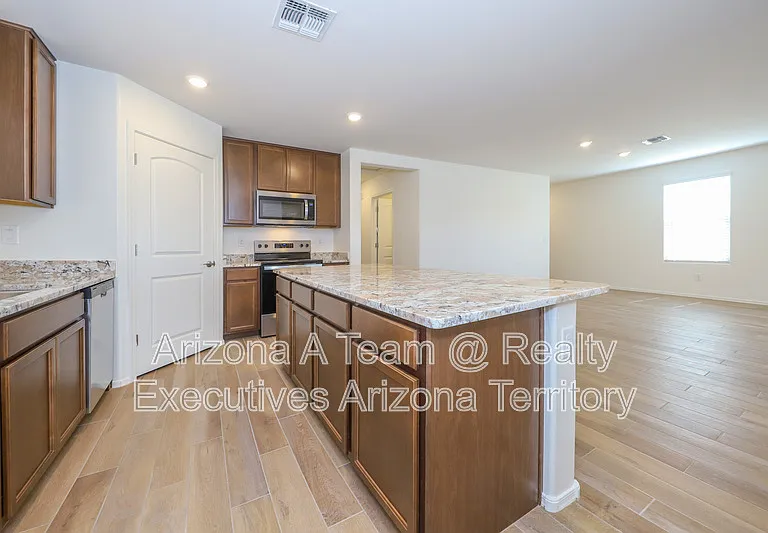 9122 E Red Bluff Ct — Photo 6