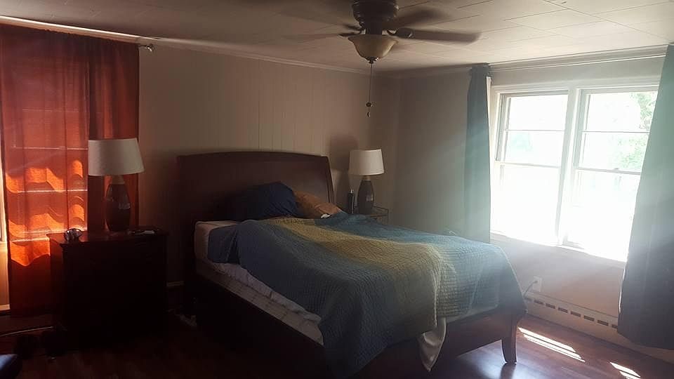 2nd image of 6624 Schultz St
